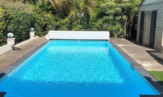 Saint-Palais-sur-Mer Casa | Villa con piscina a 100 metros de la playa Platin