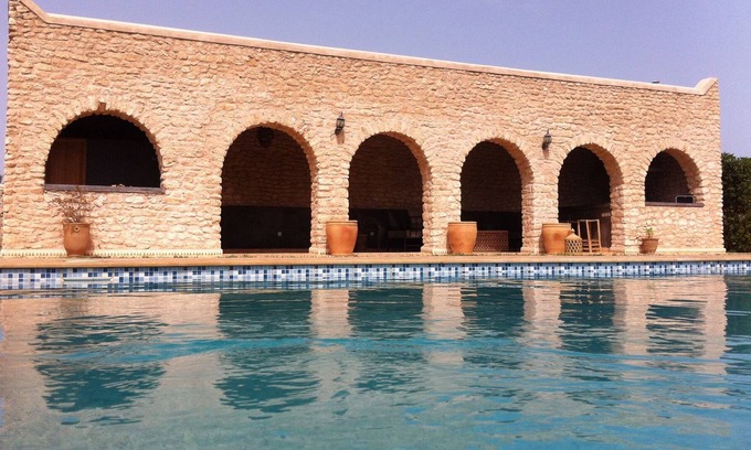 Afrate Haissoun Villa | CHALET CON PISCINA - 10MIN DE ESSAOUIRA - contáctenos para una reserva de última hora.