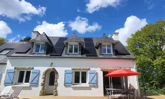 Bannalec Villa | Property in the quiet countryside, 20 minutes from the sea, beautiful surrounding walks