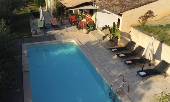 Grasse Villa | Villa 6 place Grasse (06)