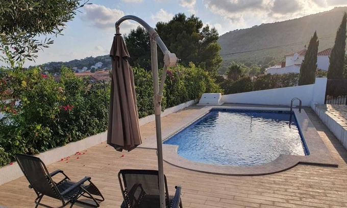 Alcossebre Villa | Villa con piscina privada y espectaculares vistas al mar