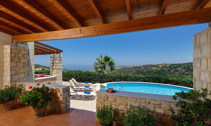 Rethymno Villa | Impresionantes vistas al campo y al mar para familias y parejas con piscina privada