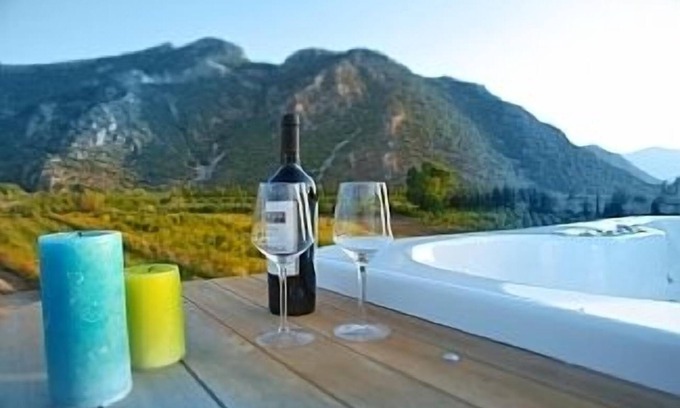 Dalyan Villa | Villa con piscina privada y vista panorámica a la montaña
