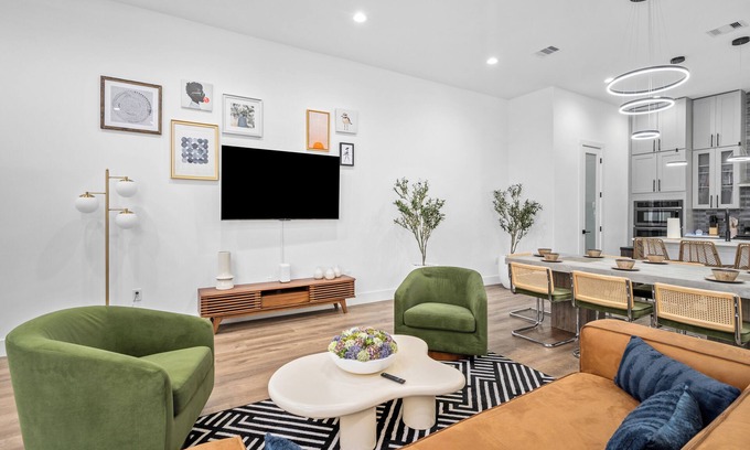 Greater Heights Casa | Villa with Rooftop in Heights and 8 Bed