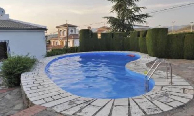 Barrio de la Vega Casa | chalet con pista de tenis,piscina,jardin