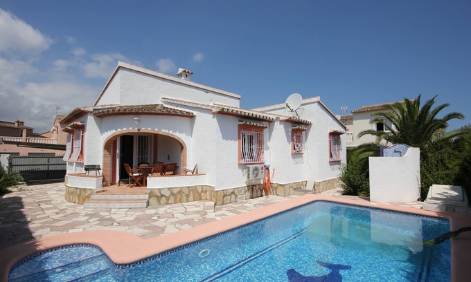 Els Poblets Casa | Villa con WiFi, 3 dormitorios, 2 baños, 4 aires acondicionados, chimenea y piscina ...