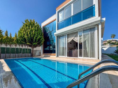 Kusadasi Villa | Villa Zeytin