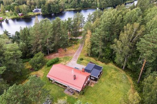 Zinkgruvan Casa | Villa Zinkgruvan Ferienhaus am See in Alleinlage