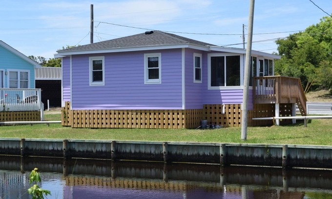 Buxton Cabaña | Casa Rural de 2 Dormitorios y 1 Baño Ubicada en el Pueblo de Buxton