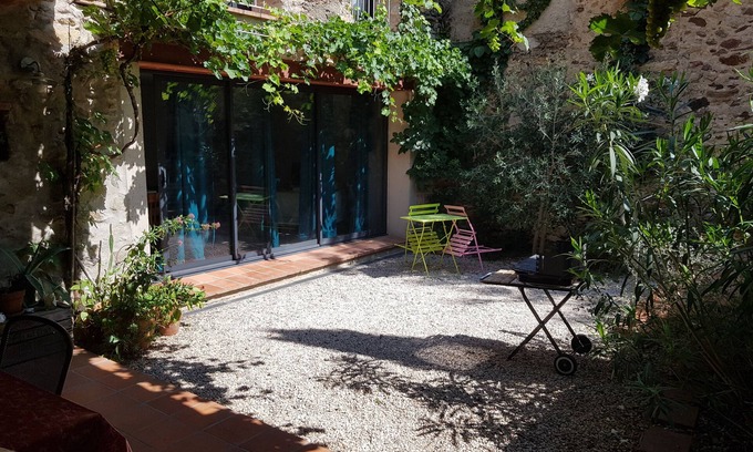 Montesquieu-des-Alberes Casa | Casa de pueblo en Montesquieu des Albères (66)