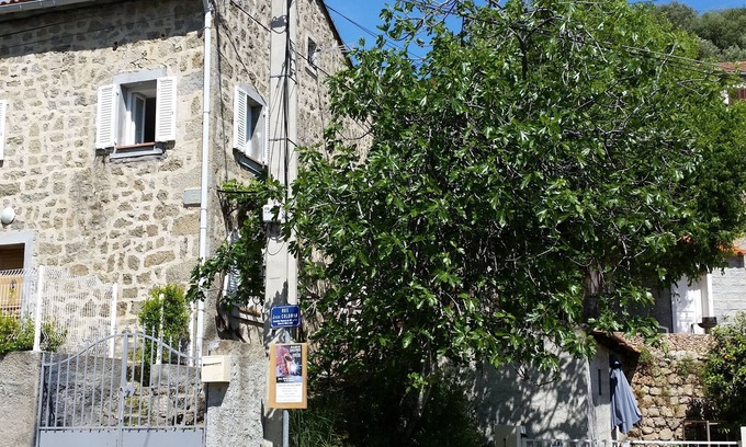 Pila-Canale Casa | Casa de pueblo completamente reformada en Pilà Canale