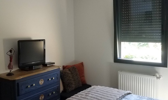 Saint-Pierre-de-Plesguen Casa | Village house ideally located