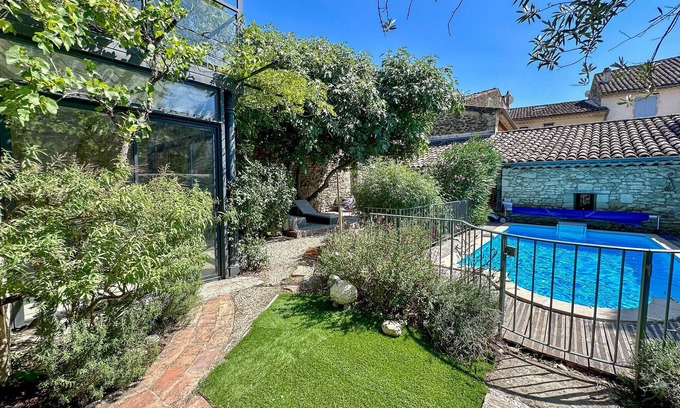 Grignan Chalet De Esquí | Village house with private pool, Grignan – Drôme Provençale