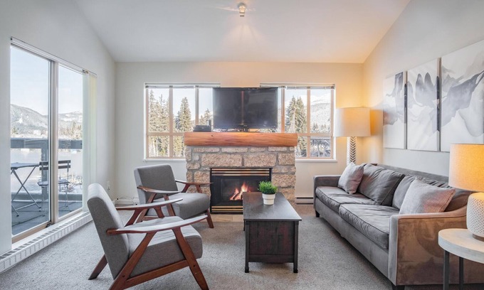 Whistler Cay Heights Condominio | Tyndall Stone 314 Village!