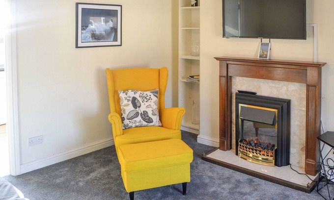 Tynemouth Cabaña | Village View Apartment Two - UK42966