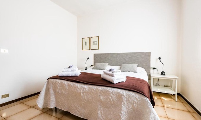 Villaggio degli Sposi Apartamento | VILLAGGIO HOSPITAL HOUSE
