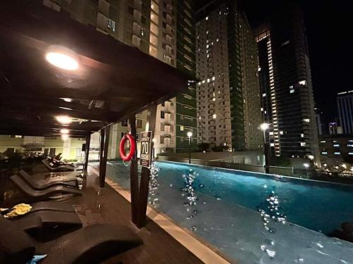 Lahug Apartamento | VillaHermia Staycation Avida Riala, Cebu IT Park