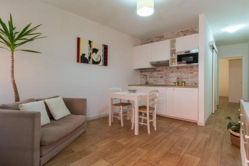 Cagliari Apartamento | Villanova Apartment