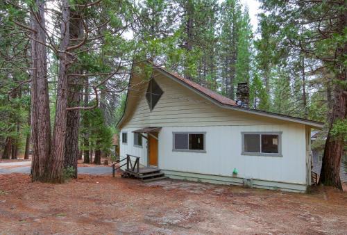 North Wawona Casa | Villarreal Retreat