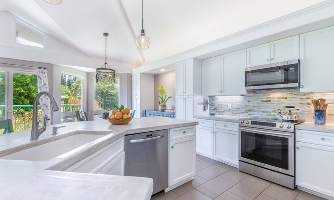 Kaiulani Casa | VILLAS ON THE PRINCE 27 - PRIVATE GATED UPSCALE COMMUNITY - PANORAMIC GREENERY