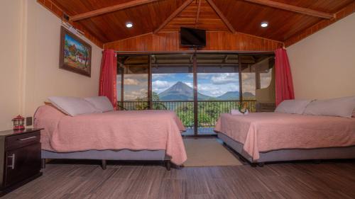 El Fosforo Cama Y Desayuno | Villas Paradise Arenal Volcano Lake View