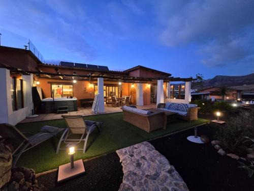 Puerto del Rosario Casa | Villas Shangri-La Fuerteventura