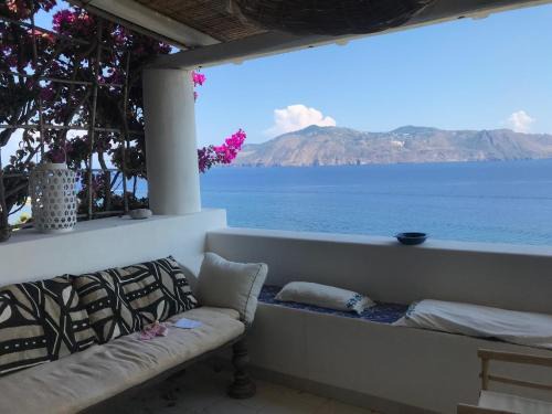 Lingua Casa | Villetta I 100 Gradini - ampie terrazze sul mare e giardino mediterraneo