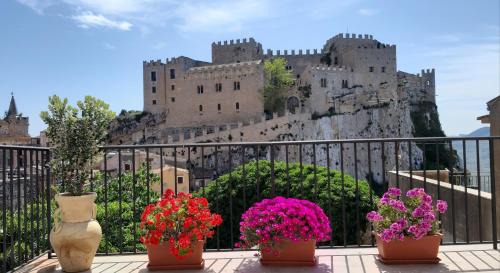 Caccamo Casa | Villetta in Centro Storico