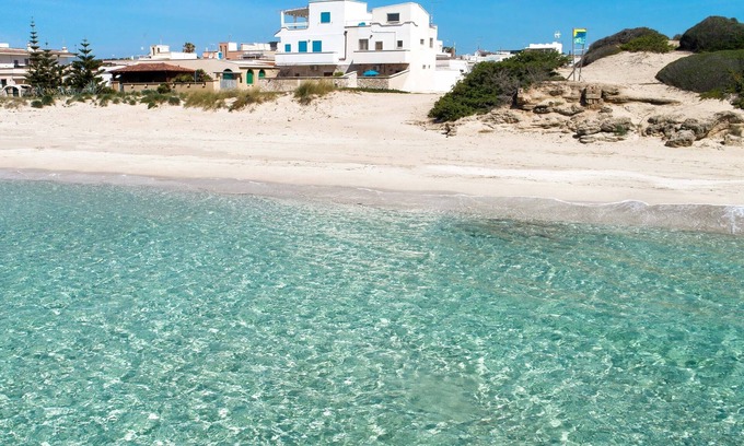 San Pietro in Bevagna Apartamento | 1542 Villetta Playa De Mar
