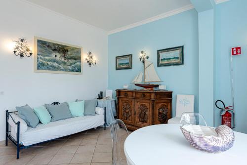 Quartiere XXXV Lido di Castel Fusano Casa | Villino dei Coralli