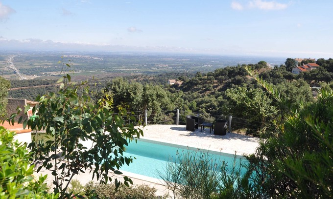 Le Boulou Villa | Montaña Villla con piscina, vistas al mar