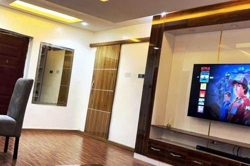 Ikotun Apartamento | Vim 2-BR-Apt With Fast Unlimited Internet & 24HRS Power