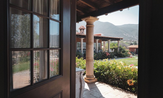 San Antonio de las Minas Chalet De Esquí | Viña Calabria Golondrina Junior Suite with Patio