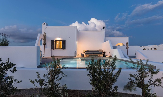 Akrotiri Casa | Vineyard Exclusive Suites