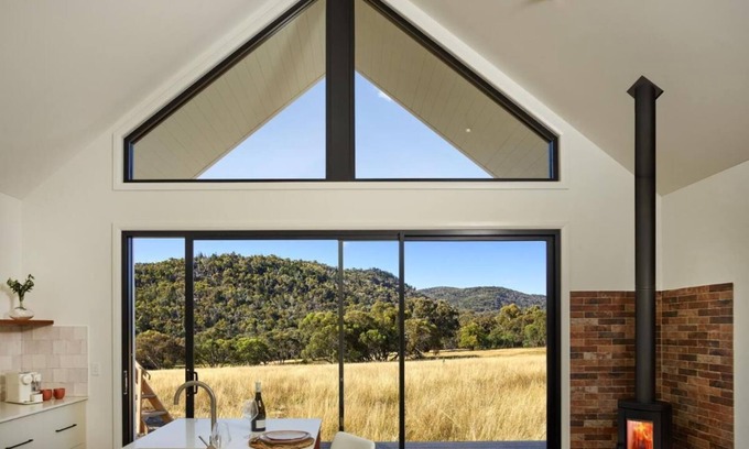 Everton Upper Cabaña | Vineyard Stay with private hot tub