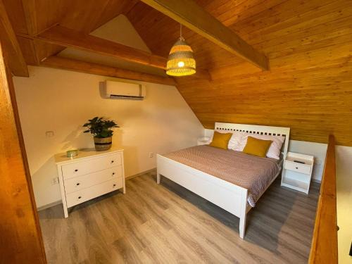 Mutenice Casa | Vinný sklep u Mňa