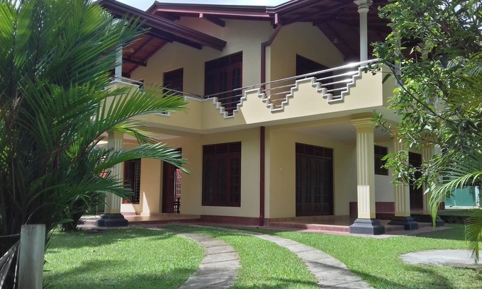 Ambalangoda Villa | Vinses Villa en Hikkaduwa