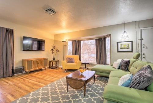 Downtown Las Vegas Casa | Vintage Downtown Vegas Retreat Less Than 3 Mi to Strip!