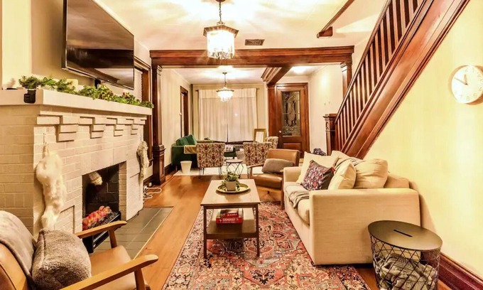 Allentown Casa | NEW & LUX: Near PPL/Dorney/SKI + FREE 1car parking