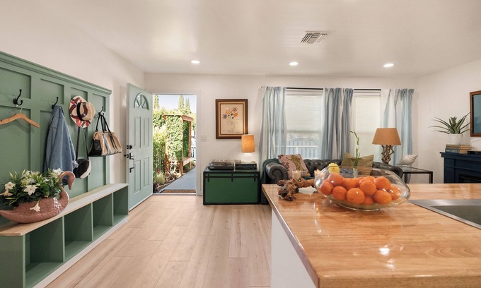North Hollywood Casa | Vintage Inspired, Designer Home. Massive Creative Space.