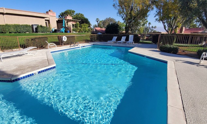 Palm Desert Casa | Vintage South Palm Desert Condo