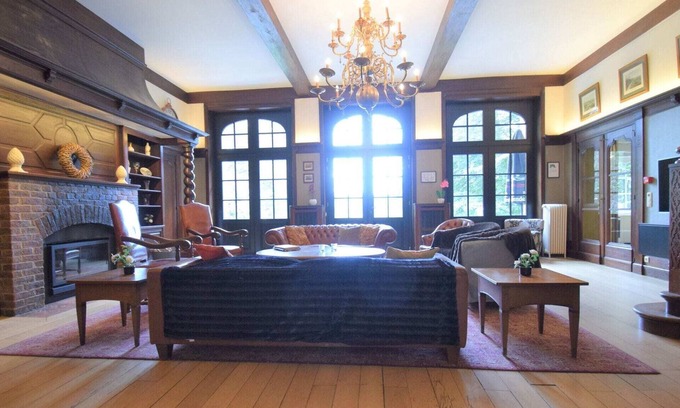 Creppe Villa | Villa de la época con hidromasaje y sauna en Ardenas