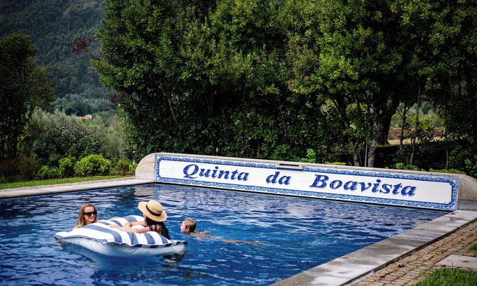 Cossourado Otro | Vinte-Quinta da Boavista Dos casas de campo unidas por un patio común