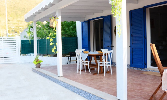 Castellammare del Golfo Casa | Violisacharme cottage surrounded by greenery - CIR 19081005C212498