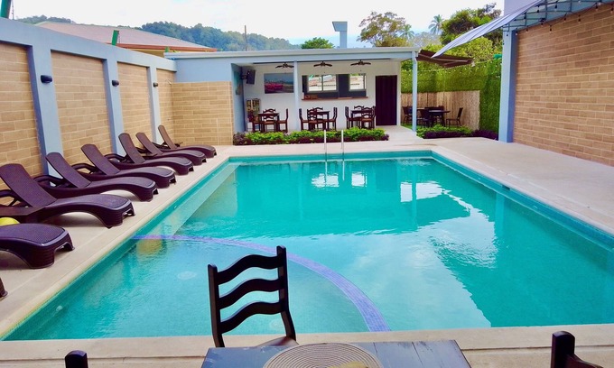Jaco Casa | VIP Bachelor Party 14 Bedroom. Downtown Jaco Beach . 5 blocks to Cocal Casino !