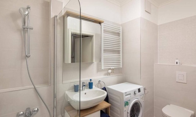 Palace District Apartamento | Vision Apartments - Luxury One-Bedroom Apartment