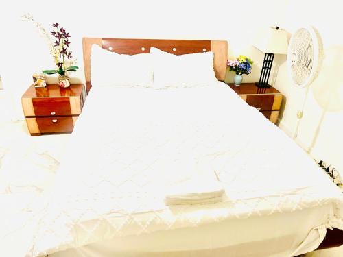 Queens Apartamento | Visit & Relax