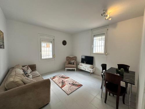Vallromanes Apartamento | Vista Alegre Rest House for 7 Persons