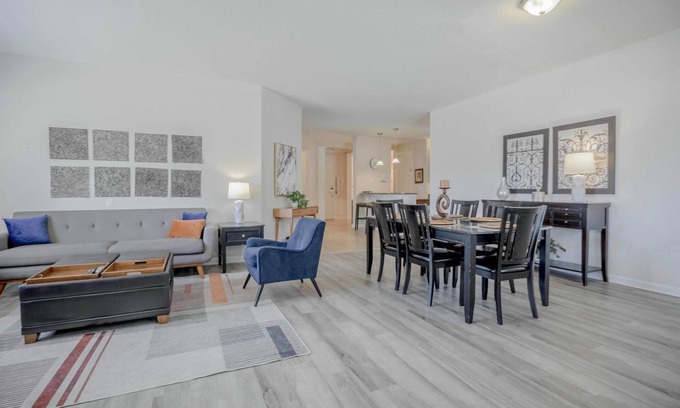 Florida Central Atlantic Coast Condominio | Vista Cay Luxury Hideaway. Cerca de Universal Studios. A pie del centro de convenciones