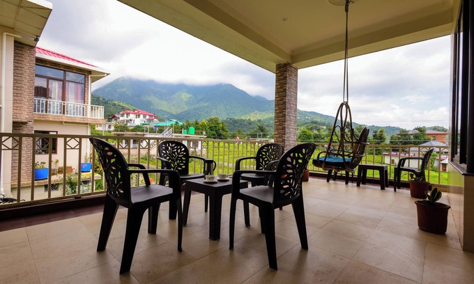 Sidhpur Hotel | Vista Valley Stay - Dharamshala